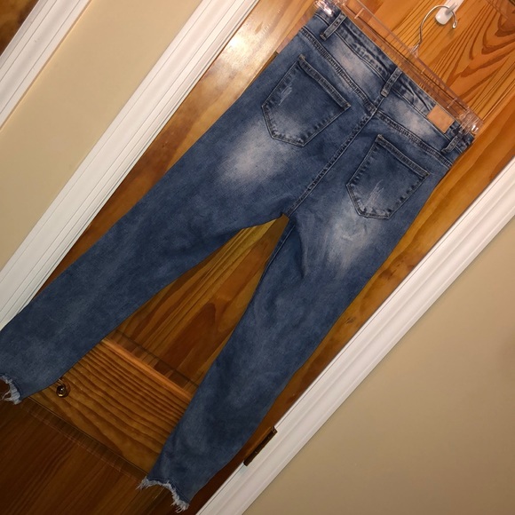 Fishnet Ripped Jeans 👖 🔥 - Picture 7 of 7